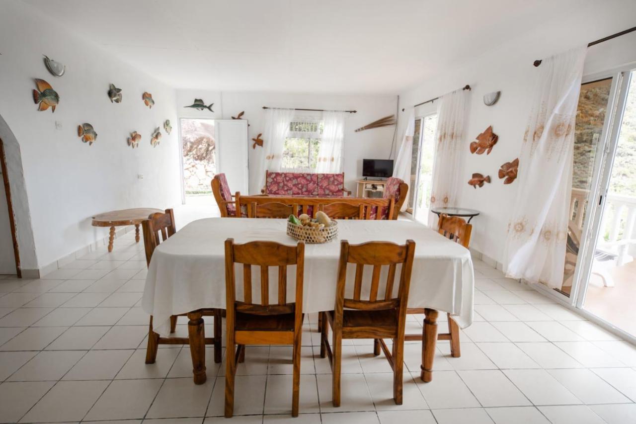 Maison Du Soleil Self Catering Anse Lazio Bagian luar foto
